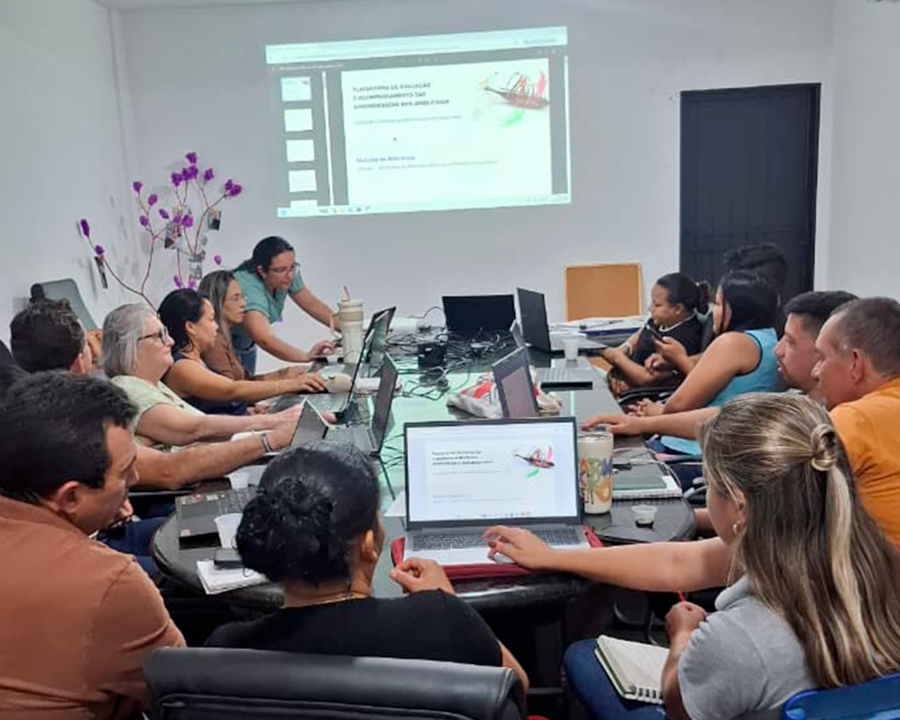 Secretaria de Educação fortalece trabalho pedagógico com formação continuada para coordenadores escolares 