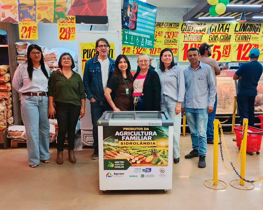 Agricultura familiar passa a contar com expositores para venda de produtos em supermercados 