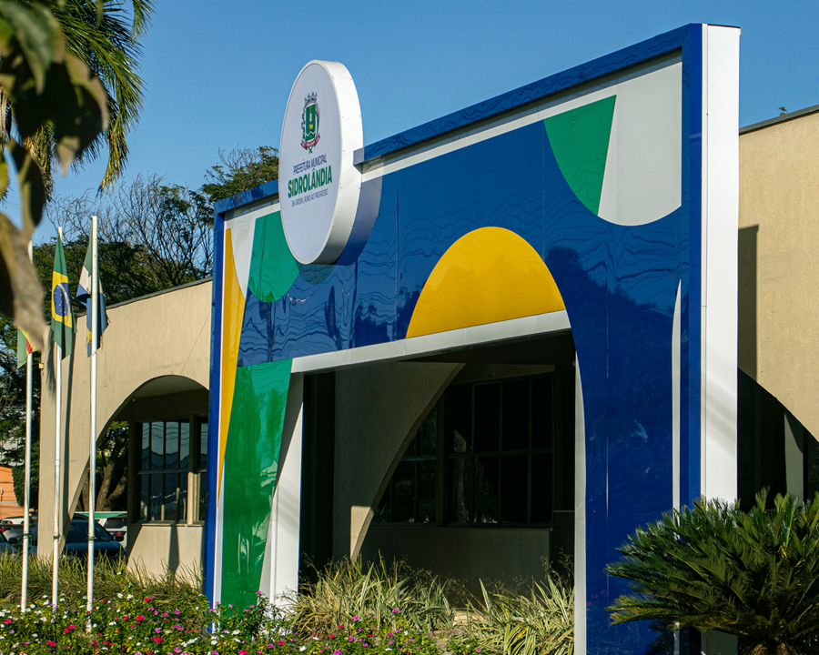 Lei concede revisão geral anual de 3,77% aos servidores efetivos de Sidrolândia