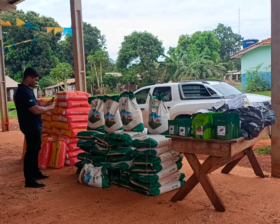 Ação de prevenção reúne vacinação antirrábica e combate a criadouros em comunidades indígenas 