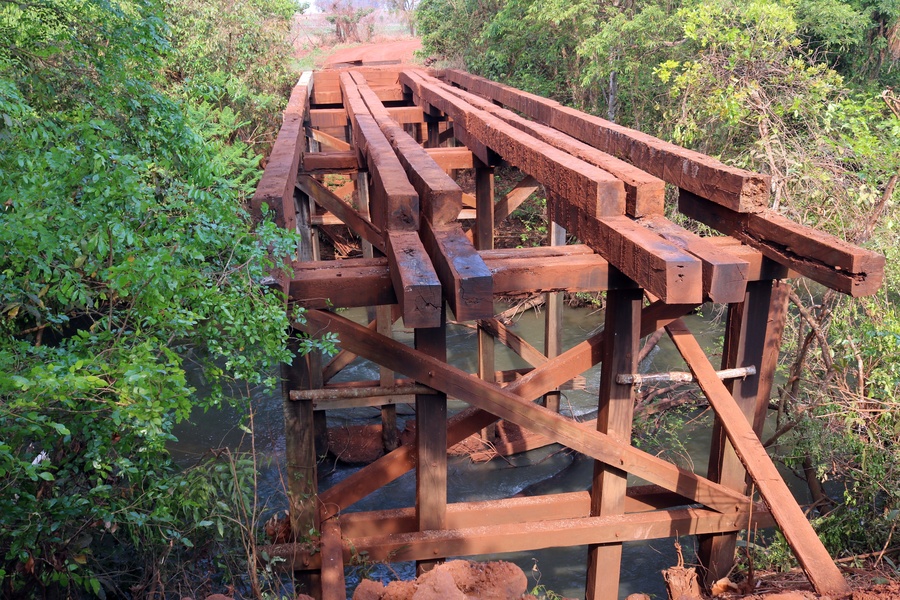 Ponte sobre o Córrego Pulador, em Brazlândia, será recuperada